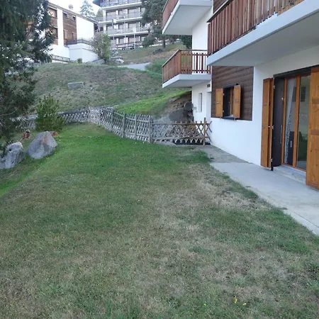 Mountain Escape With Fireplace *